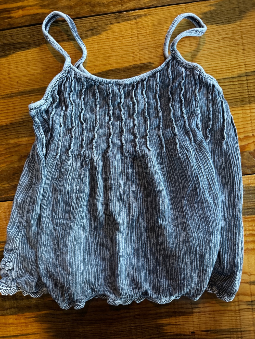 Earthbound Trading Co Gray Crinkle Rayon Boho Cami Tank Top Women’s Medium